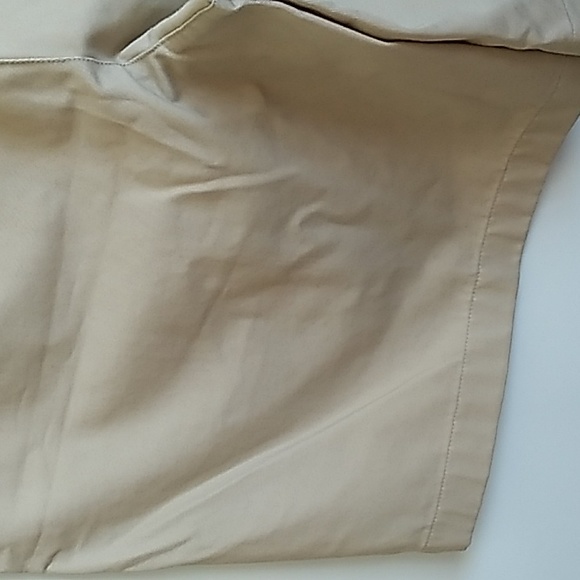 Lands' End Desert Khaki 9 in. Shorts size 37 - Picture 10 of 11